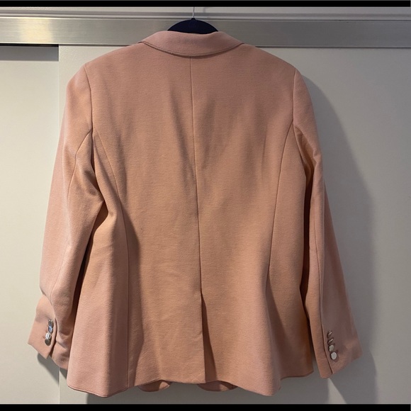 Blush pink knit blazer with gold buttons - Picture 6 of 6